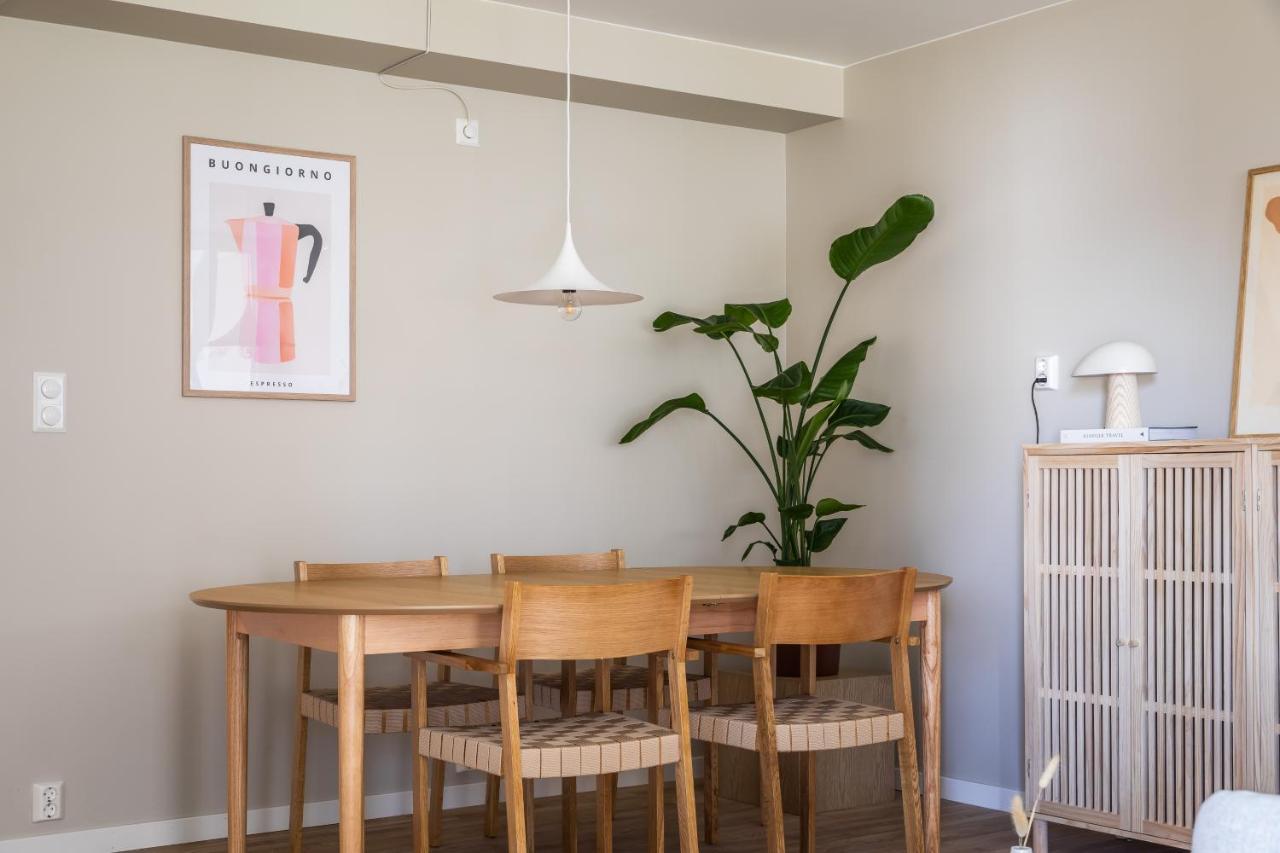 Scandinavian Apartment With 2 Bedrooms And Terrasse - Close To Storo Storsenter And All Public Transport 오슬로 외부 사진