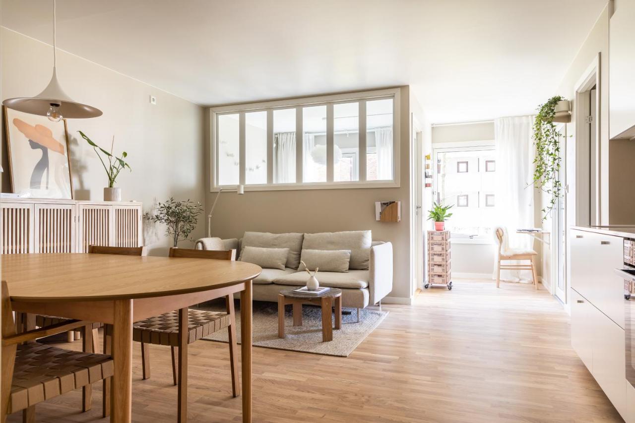 Scandinavian Apartment With 2 Bedrooms And Terrasse - Close To Storo Storsenter And All Public Transport 오슬로 외부 사진