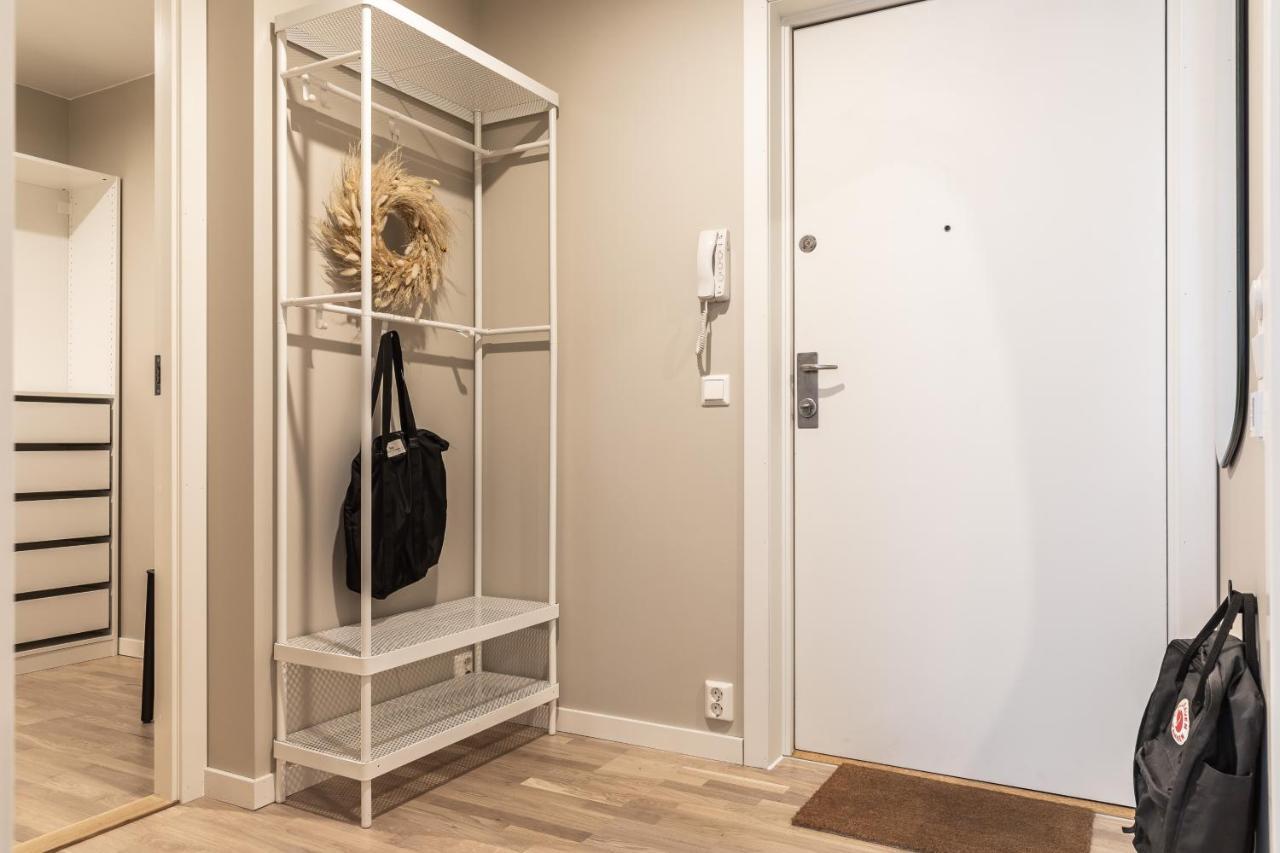 Scandinavian Apartment With 2 Bedrooms And Terrasse - Close To Storo Storsenter And All Public Transport 오슬로 외부 사진